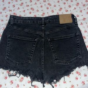 H&M black Jean shorts
